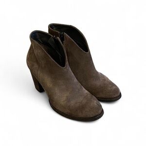 Paul Green Brown Ankle Booties